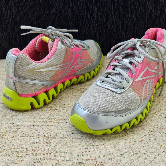 Reebok Women Shoes ZigNano Burn TD Running Trainers Shoe 8 US - Picture 3 of 14